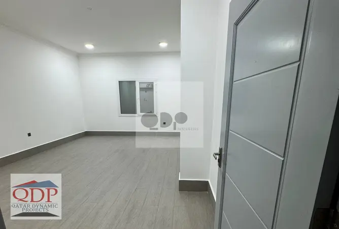 57884013 - Property Image 2