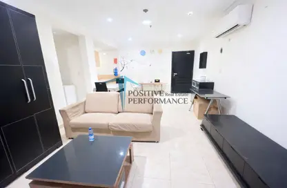 Apartment - 1 Bedroom - 1 Bathroom for rent in Old Salata - Salata - Doha