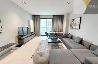 Apartment - 1 Bedroom - 2 Bathrooms for sale in Lusail Marina Heights - Marina District - Lusail