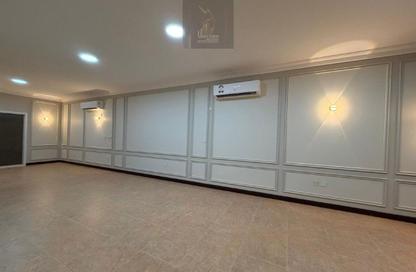 Compound - 5 Bedrooms - 4 Bathrooms for rent in Al Thumama - Al Thumama - Doha Compound - 5 Bedrooms - 4 Bathrooms for rent in Al Thumama - Al Thumama - Doha