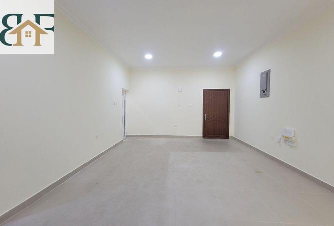 1016215 - Property Image 2