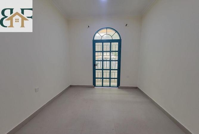 1016215 - Property Image 3