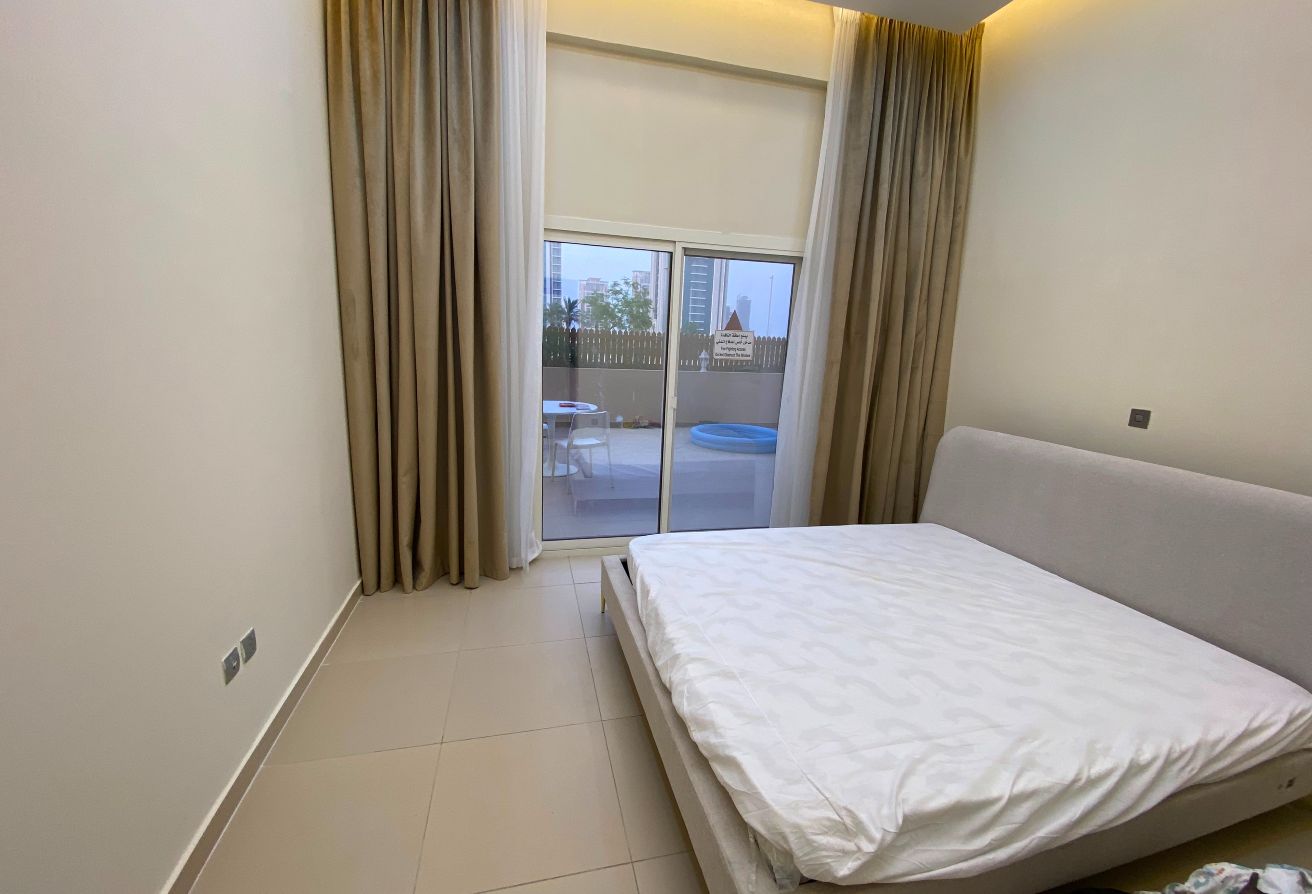 2 BHK + Maid Semi-Furnished Apartment in Lusail thumbnail 7