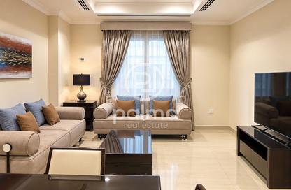 Apartment - 1 Bedroom - 2 Bathrooms for rent in West Porto Drive - Porto Arabia - The Pearl Island - Doha Apartment - 1 Bedroom - 2 Bathrooms for rent in West Porto Drive - Porto Arabia - The Pearl Island - Doha