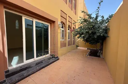 Compound - 5 Bedrooms - 4 Bathrooms for rent in Bu Hamour Street - Abu Hamour - Doha