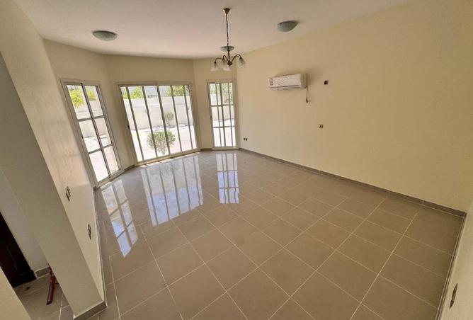 57678585 - Property Image 2