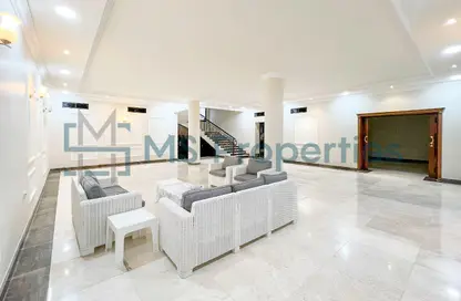 Villa - 5 Bedrooms - 6 Bathrooms for rent in West Bay Lagoon Villas - West Bay Lagoon - West Bay Lagoon - Doha