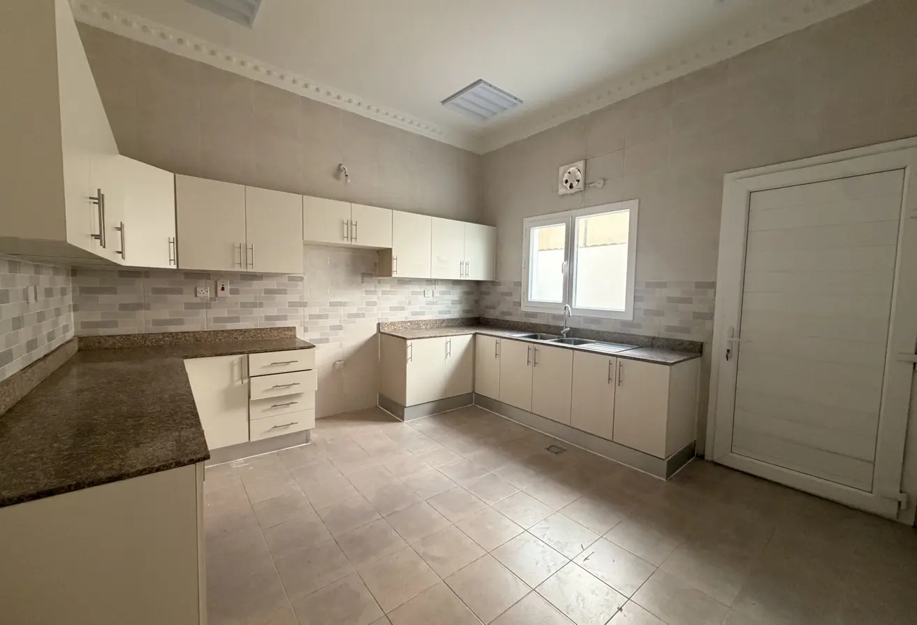 62294272 - Property Main Image