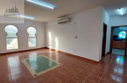 Apartment - 2 Bedrooms - 2 Bathrooms for rent in Old Airport Road - Old Airport Road - Doha Apartment - 2 Bedrooms - 2 Bathrooms for rent in Old Airport Road - Old Airport Road - Doha
