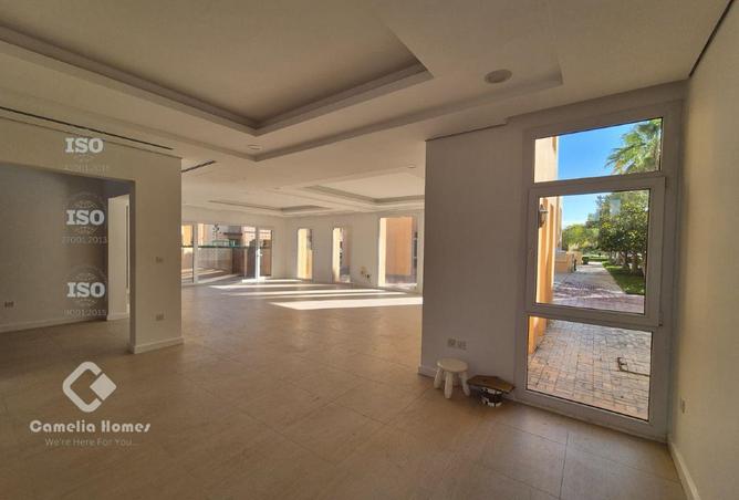 53521469 - Property Image 2