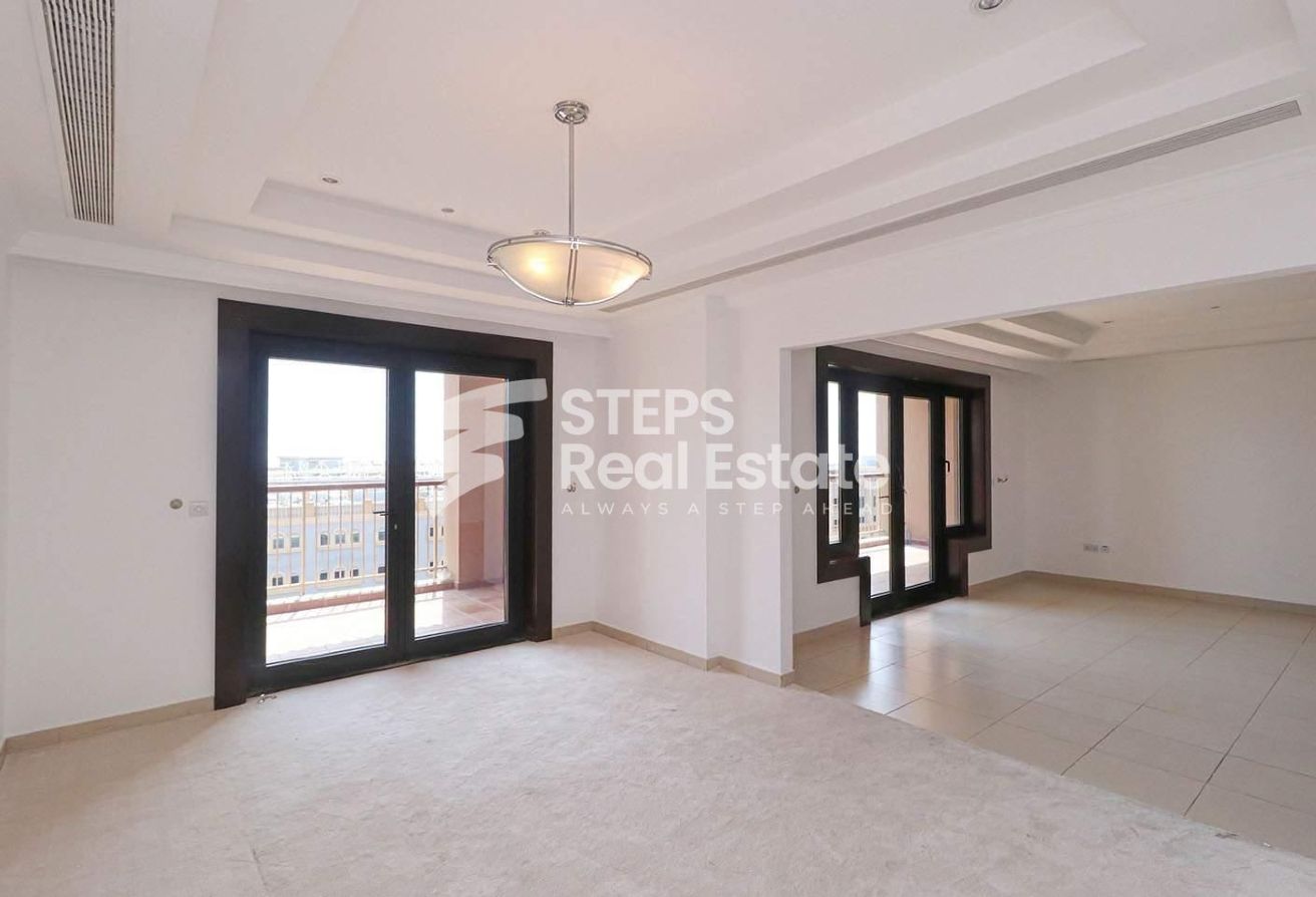 Luxurious Apartment with Balcony in The Pearl