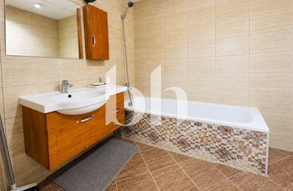 Apartment - Studio - 1 for sale in Lusail Marina Heights - Marina District - Lusail