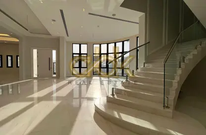 Villa - 7 Bedrooms - 7+ Bathrooms for rent in Lusail City - Lusail