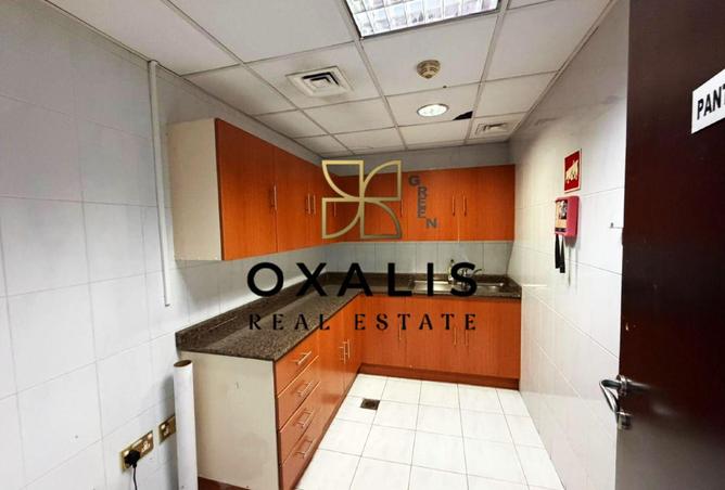 1005822 - Property Image 3