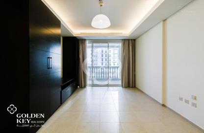 Apartment - Studio - 1 for rent in Viva East - Viva Bahriyah - The Pearl Island - Doha Apartment - Studio - 1 for rent in Viva East - Viva Bahriyah - The Pearl Island - Doha