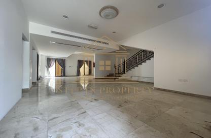 Villa - 5 Bedrooms - 4 Bathrooms for rent in Al Maamoura - Al Maamoura - Doha