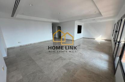 Apartment - 2 Bedrooms - 3 Bathrooms for sale in West Porto Drive - Porto Arabia - The Pearl Island - Doha