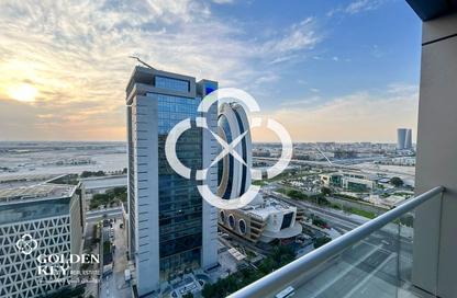 Apartment - 2 Bedrooms - 3 Bathrooms for rent in Marina Tower 23 - Marina District - Lusail