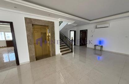 Villa - 7+ - 7+ for rent in Onaiza Street - Diplomatic Area - Doha