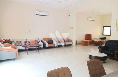 Villa - 5 - 6 for rent in Al Markhiya Street - Al Markhiya - Doha