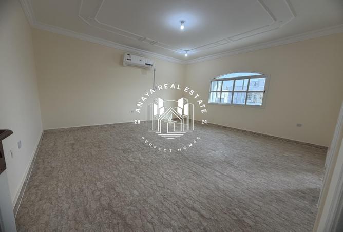 55940558 - Property Main Image