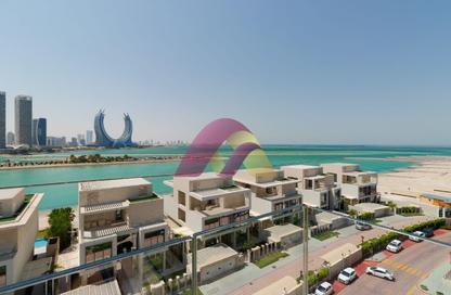 Apartment - 1 Bedroom - 2 Bathrooms for rent in Crystal Residence - Gewan Island - The Pearl Island - Doha
