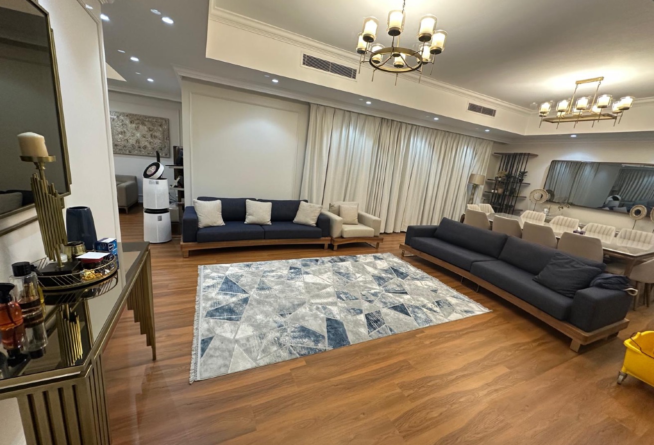 3+Maid Higher Floor Fully Sea View thumbnail 5