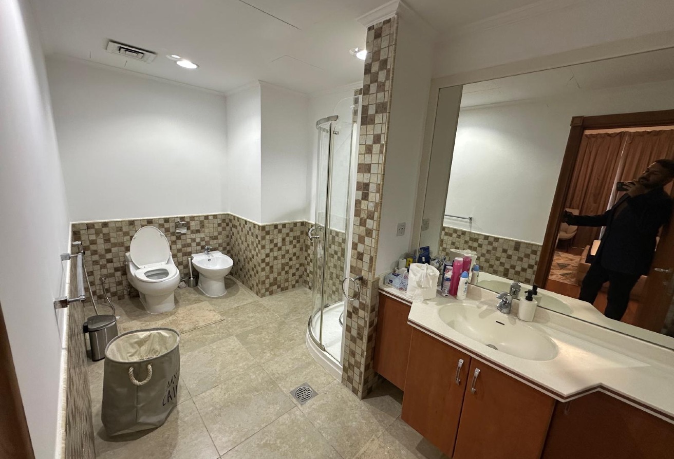 3+Maid Higher Floor Fully Sea View thumbnail 18