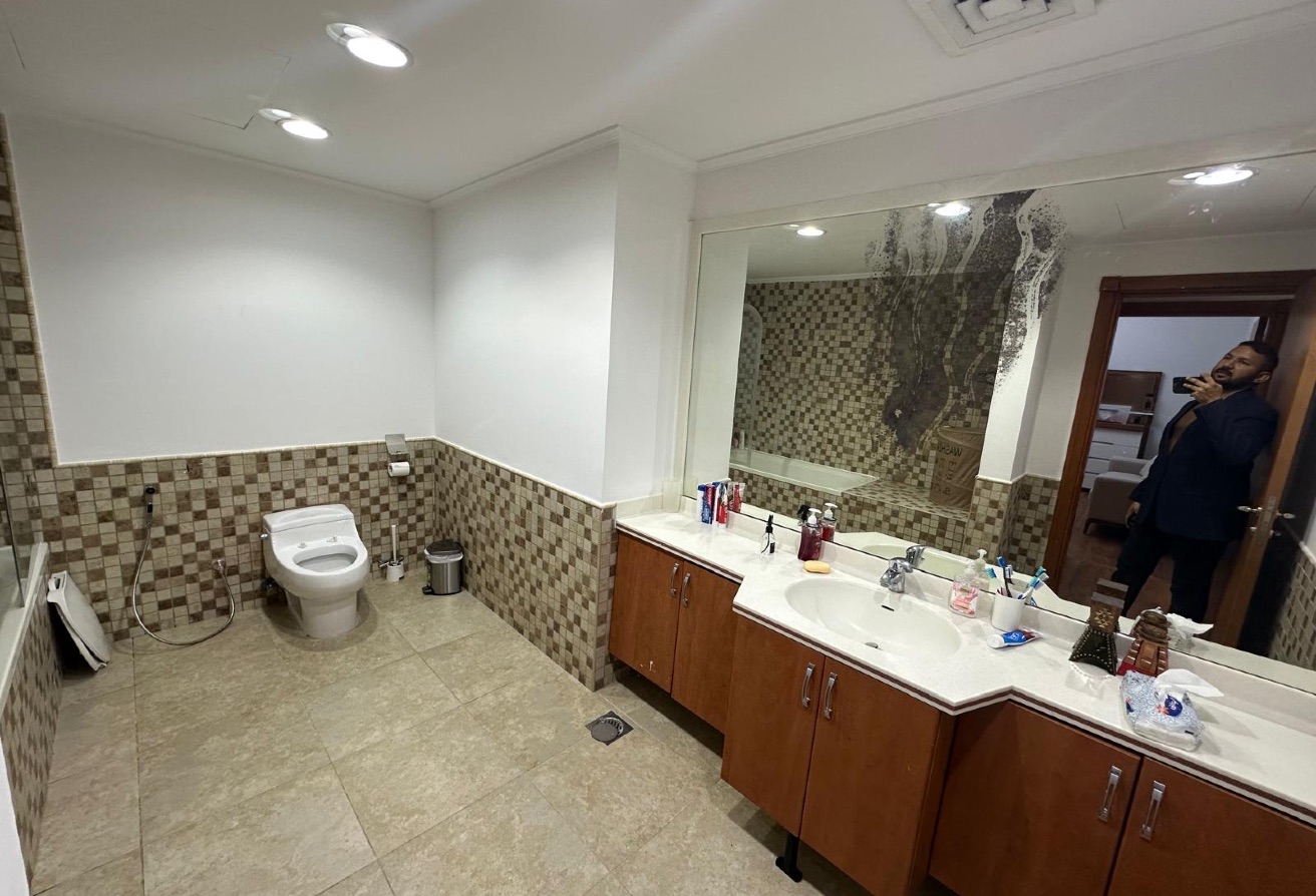 3+Maid Higher Floor Fully Sea View thumbnail 20