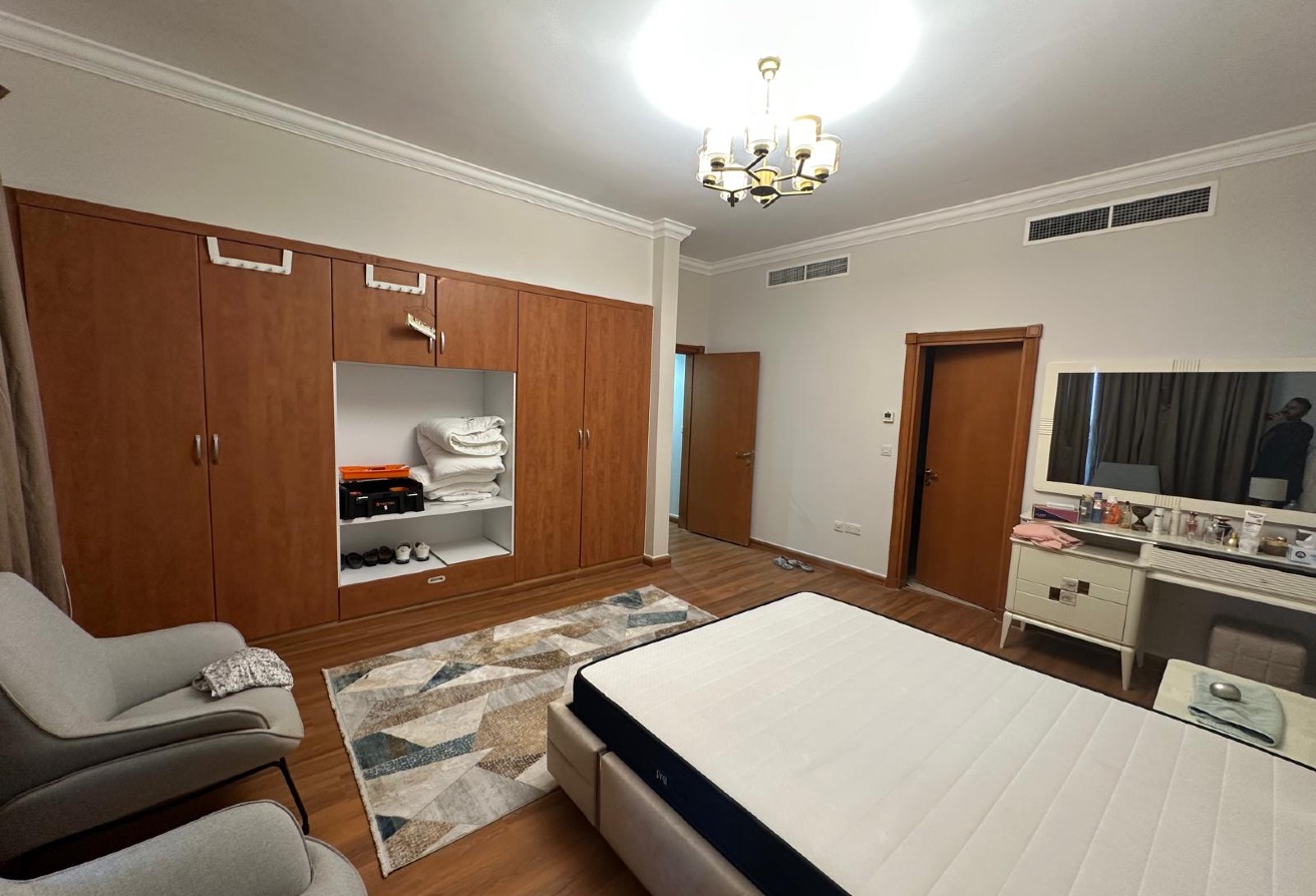 3+Maid Higher Floor Fully Sea View thumbnail 17