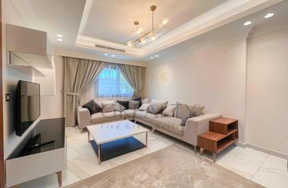 Apartment - 2 Bedrooms - 3 Bathrooms for rent in Giardino Gardens - Giardino Villas - The Pearl Island - Doha