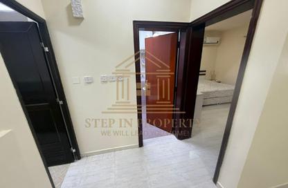 Apartment - 1 Bedroom - 1 Bathroom for rent in Umm Ghwailina Comm - Umm Ghuwalina - Umm Ghuwailina - Doha