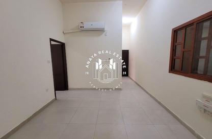 Villa - 1 Bedroom - 1 Bathroom for rent in Al Aziziyah - Al Aziziyah - Doha