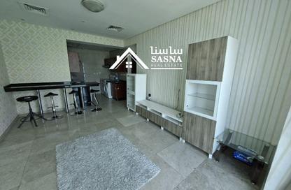 Apartment - 2 Bedrooms - 2 Bathrooms for rent in Zig Zag Tower B - Zig Zag Towers - West Bay - Doha