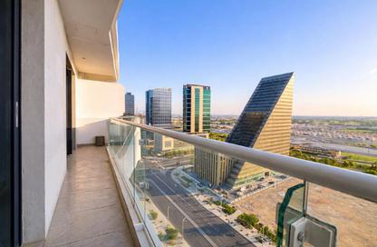 Apartment - 1 Bedroom - 2 Bathrooms for sale in Marina Tower 23 - Marina District - Lusail