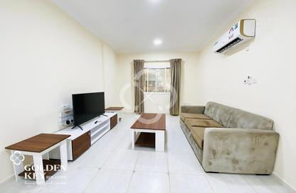 Apartment - 1 - 1 for rent in Umm Ghuwailina 4 - Umm Ghuwailina - Doha