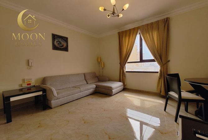 52817779 - Property Image 2