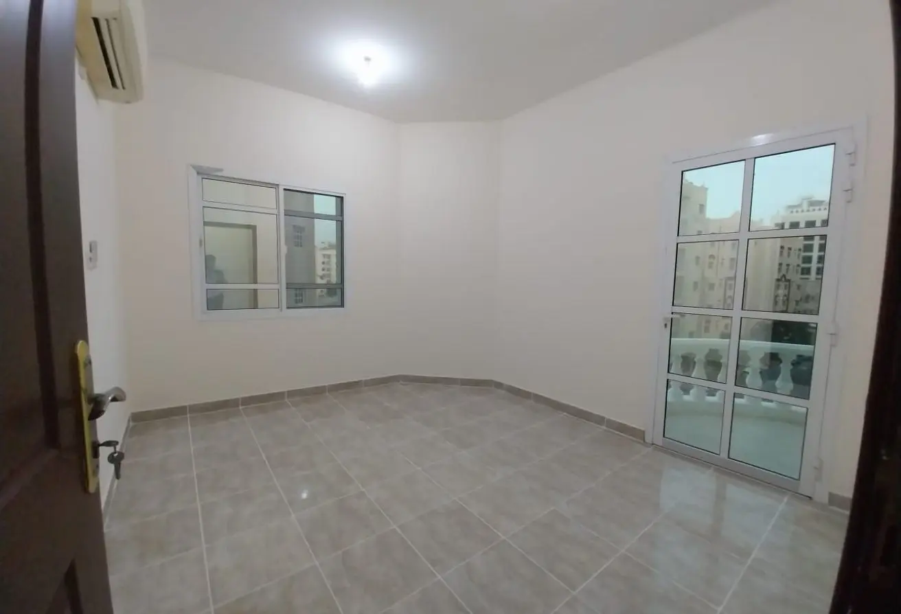 61279814 - Property Main Image
