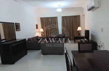 Apartment - 2 Bedrooms - 2 Bathrooms for rent in Al Sadd Road - Al Sadd - Doha