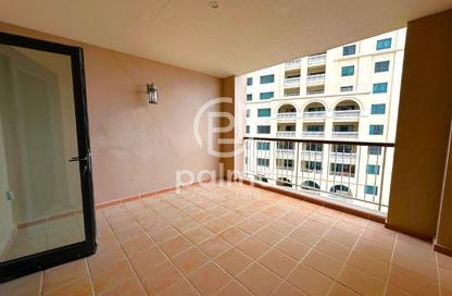 Apartment - 1 Bedroom - 2 Bathrooms for rent in East Porto Drive - Porto Arabia - The Pearl Island - Doha