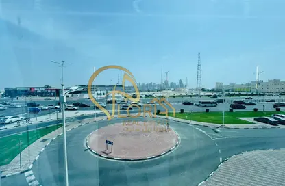 مساحات مكتبية - 4 غرف نوم - 3 حمامات للايجار في بن عمران - فريج بن عمران - الدوحة