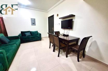 Apartment - 1 Bedroom - 2 Bathrooms for rent in Umm Ghwailina Comm - Umm Ghuwalina - Umm Ghuwailina - Doha