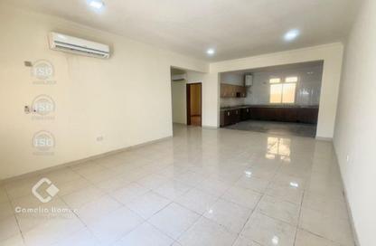 Villa - 5 Bedrooms - 5 Bathrooms for rent in Al Gharrafa - Al Gharrafa - Doha
