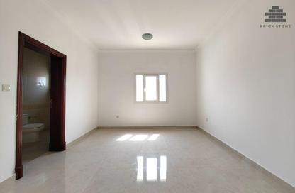 Apartment - 3 - 3 for rent in Bin Omran 46 - Fereej Bin Omran - Doha