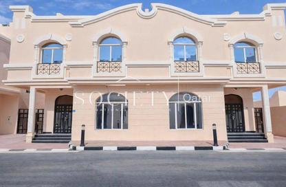 Villa - 6 Bedrooms - 4 Bathrooms for rent in Al Kheesa - Al Kheesa - Umm Salal Mohammed