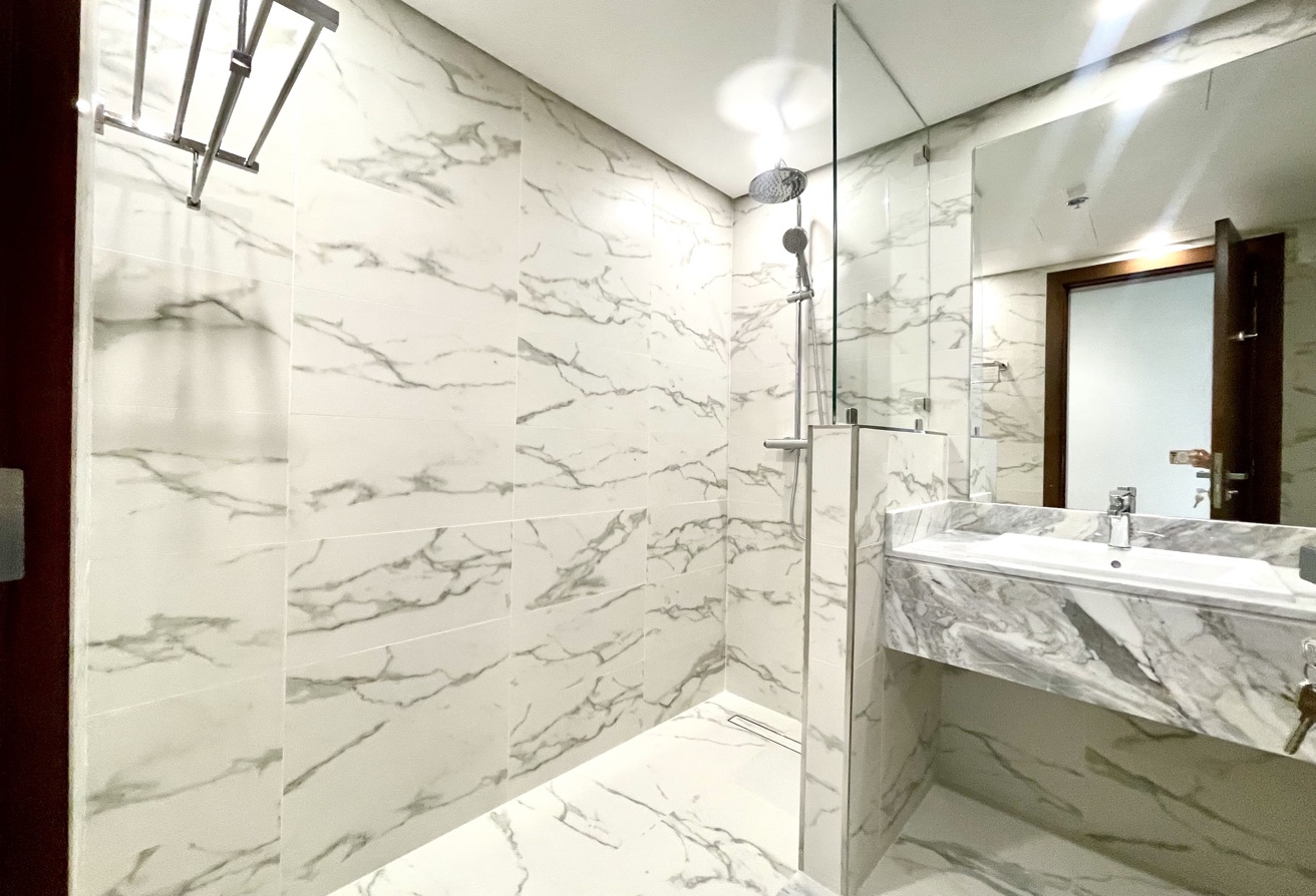 2BR For Sale | High Floor | Lusail Marina thumbnail 9