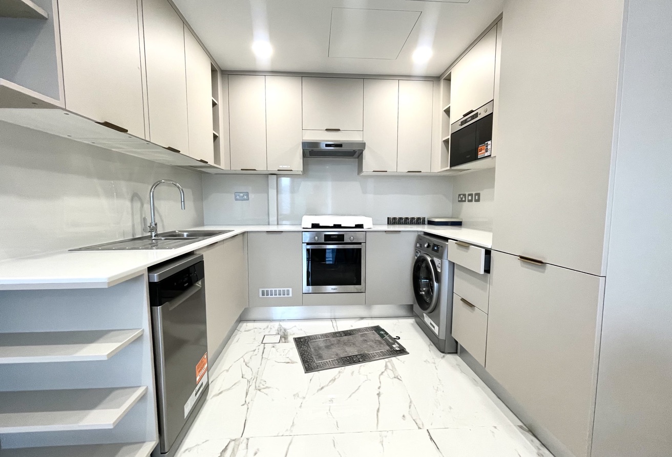 2BR For Sale | High Floor | Lusail Marina thumbnail 7