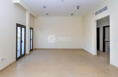Apartment - 3 Bedrooms - 4 Bathrooms for rent in Carnaval - Qanat Quartier - The Pearl Island - Doha Apartment - 3 Bedrooms - 4 Bathrooms for rent in Carnaval - Qanat Quartier - The Pearl Island - Doha