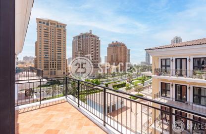 Apartment - 1 Bedroom - 2 Bathrooms for rent in Carnaval - Qanat Quartier - The Pearl Island - Doha