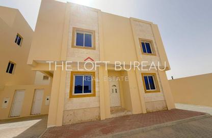 Villa - 6 Bedrooms - 4 Bathrooms for sale in Al Sakhama - Doha